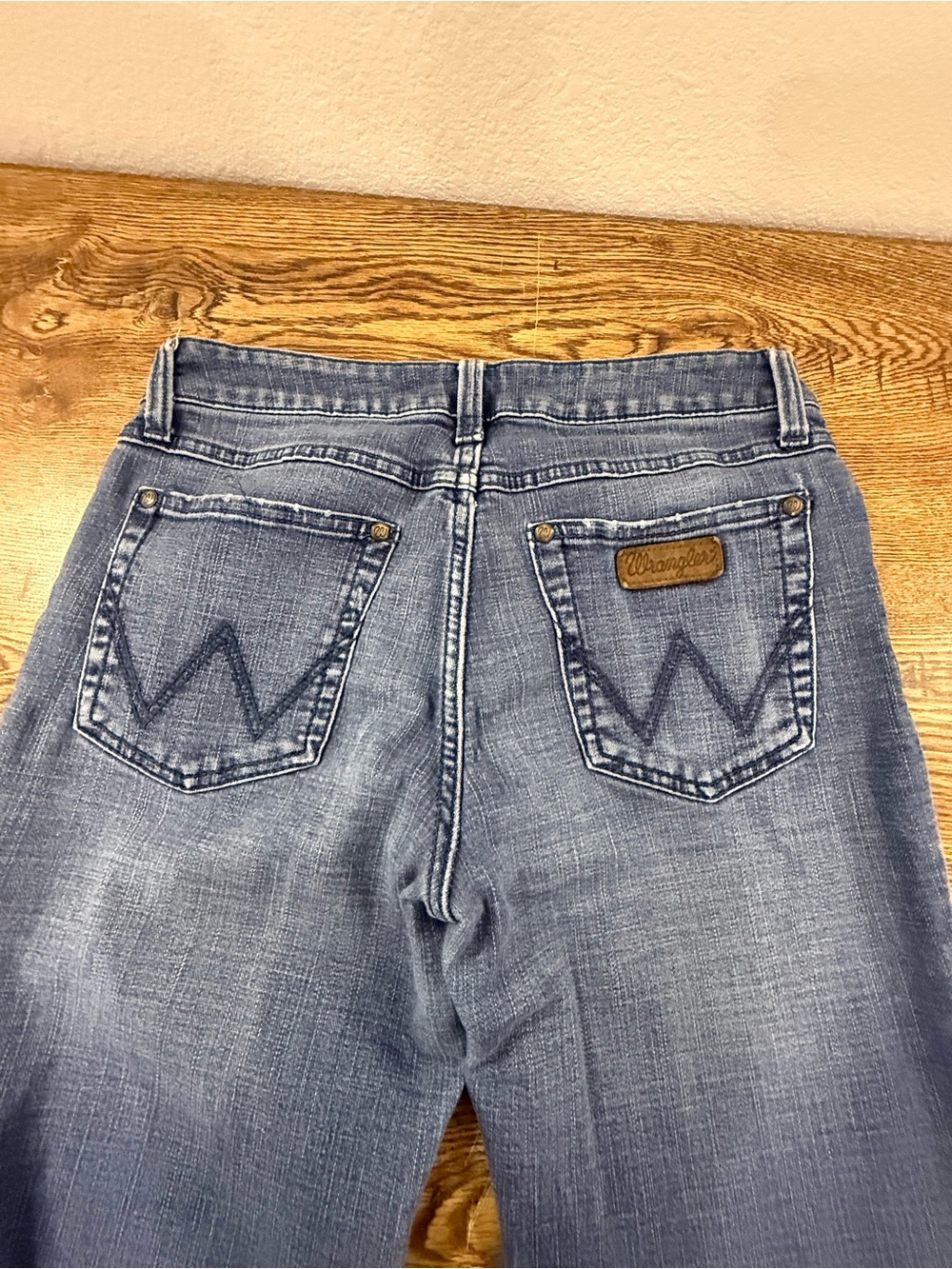 Wrangler Jeans Denim 26x32 Wide Leg - Picture 7 of 8